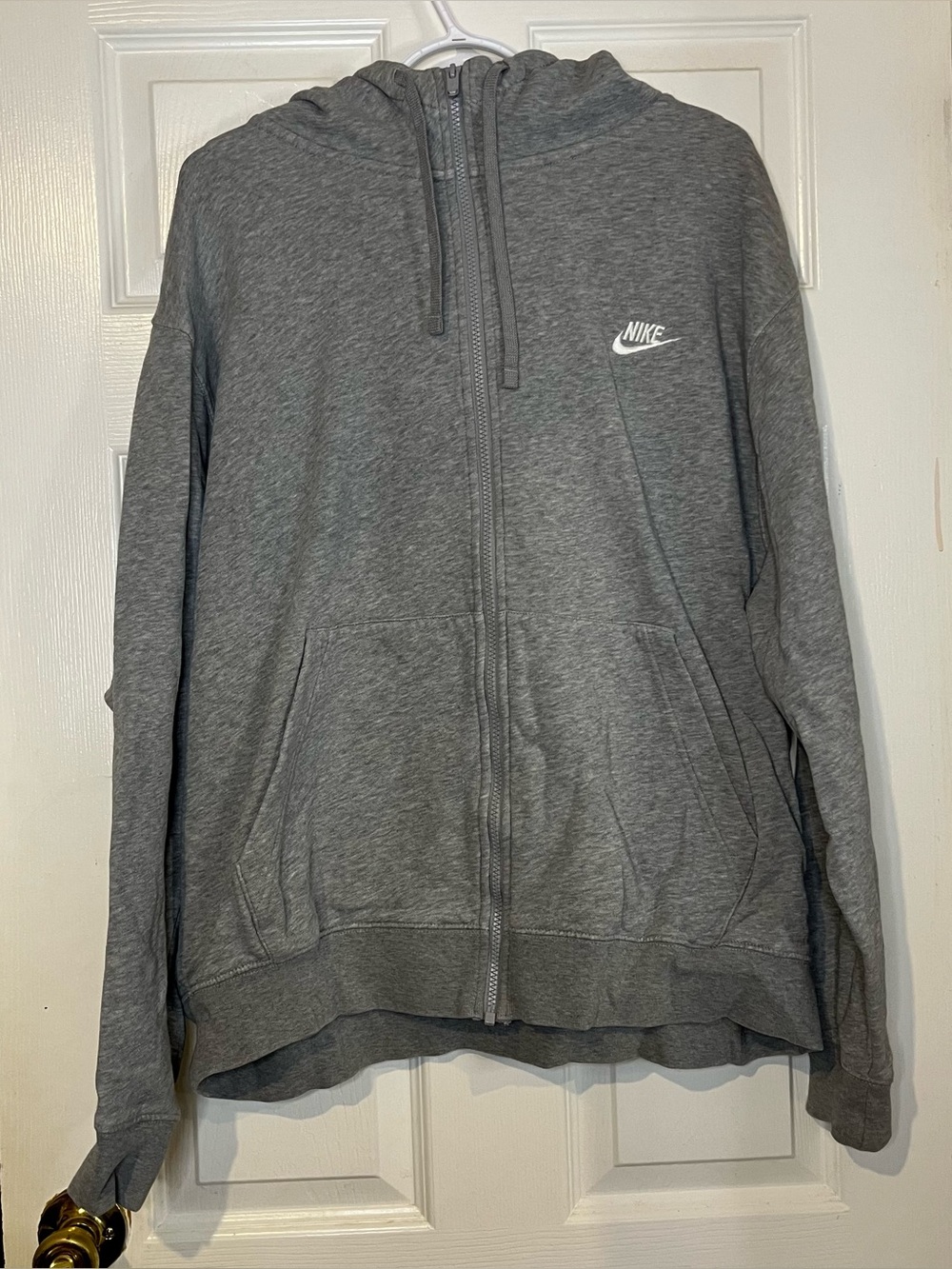 Nike grey sweat suit top and bottom 2xL 
Strained on zipper